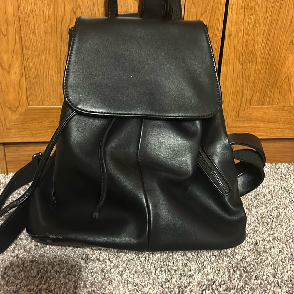 black rickis backpack